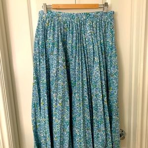 Pleated JCrew A-line skirt in blooming floral